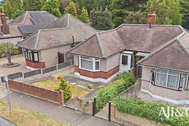 1 bed property, in Rookery View, £315,000