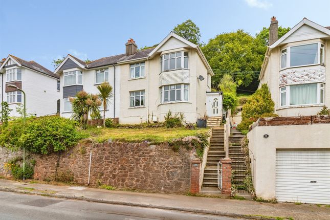 3 bed property, in Coombe Road, £250,000