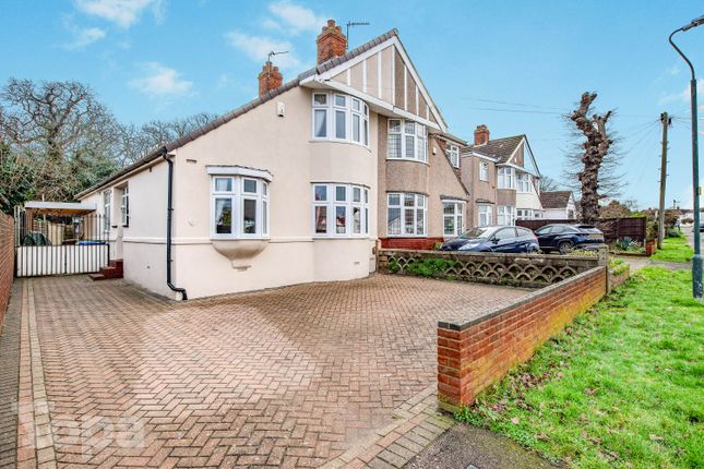 3 bed property, in Oakdene Avenue, £525,000