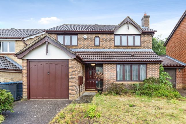 4 bed property, in Bluebell Close, £650,000