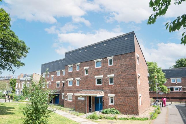 1 bed property, in Nevill Road, £300,000