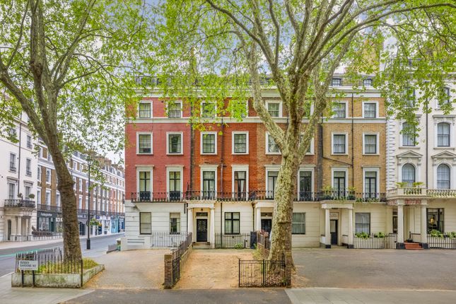 17 bed property, in Sussex Gardens, £3,900,000