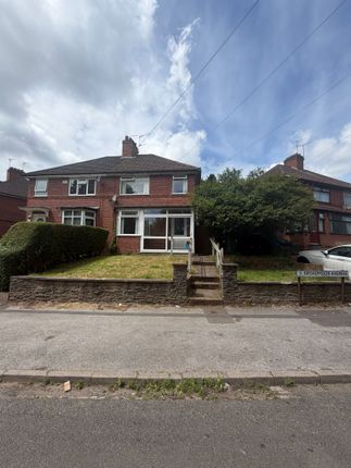 3 bed property, in Broadmoor Avenue, £215,000