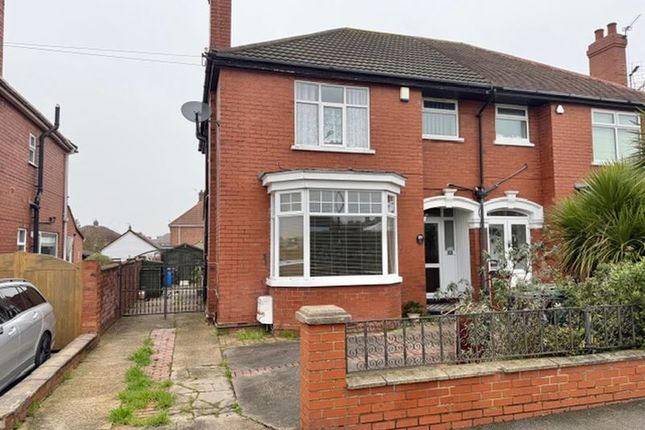 3 bed property, in Littlefield Lane, £140,000