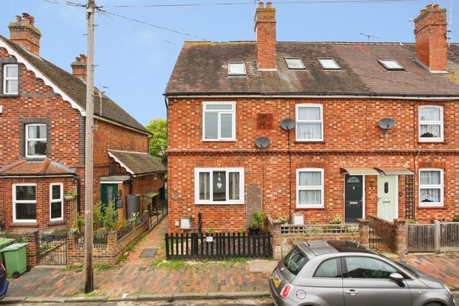 3 bed property, in Gordon Road, £370,000