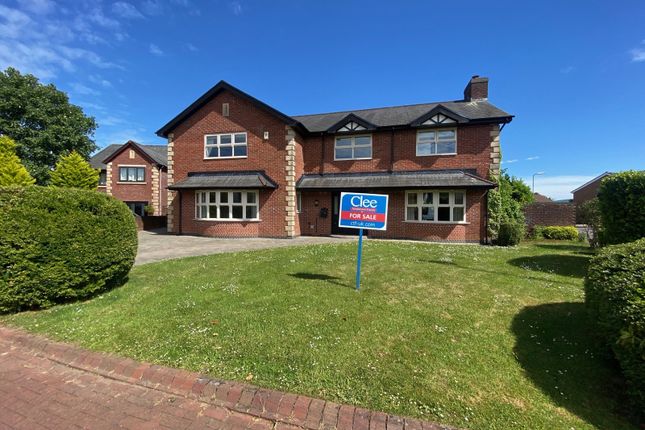 4 bed property, in Hazel Tree Court, £500,000