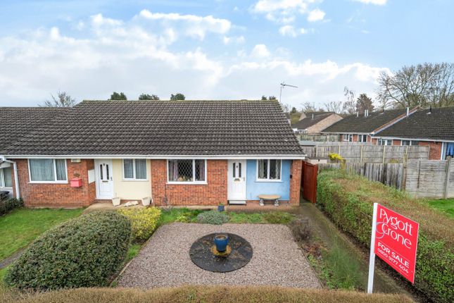 2 bed property, in Larne Road, £120,000