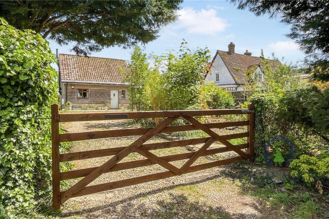 3 bed property, in Park Road, £550,000
