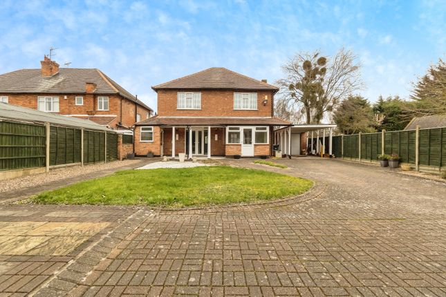 4 bed property, in Radcliffe Road, £525,000