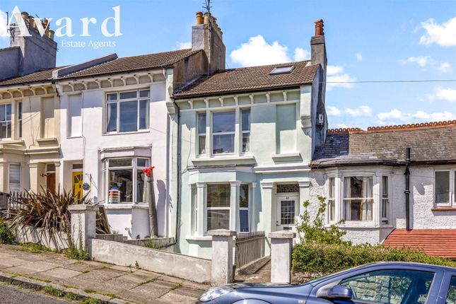 4 bed property, in Princes Road, £550,000