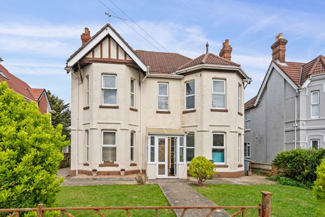 6 bed property, in Lowther Road, £575,000