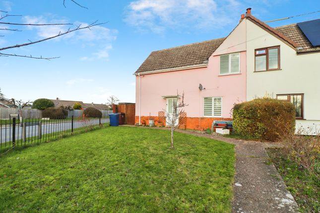 3 bed property, in Hepworth Road, £330,000