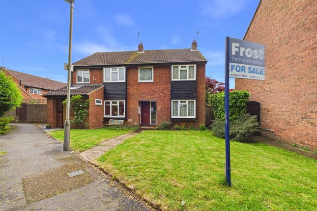 3 bed property, in Dinmore, £450,000