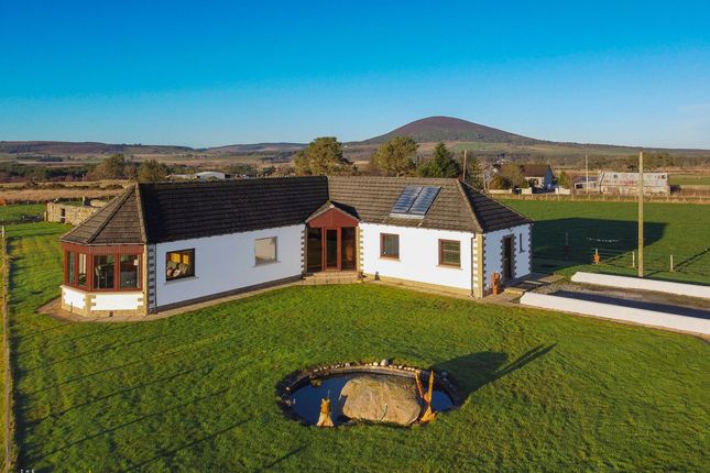 3 bed property, in Knock, £450,000