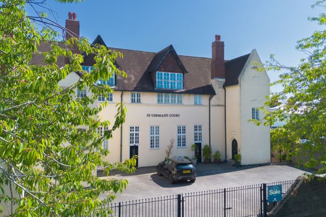 1 bed property, in Metal Street, £140,000