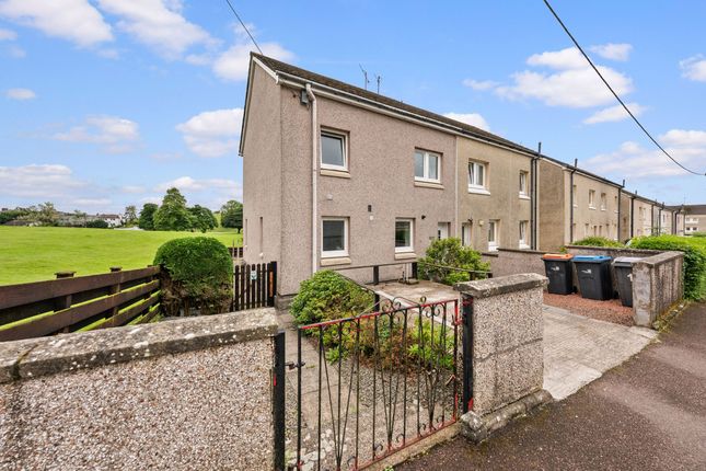 3 bed property, in Dee Avenue, £110,000