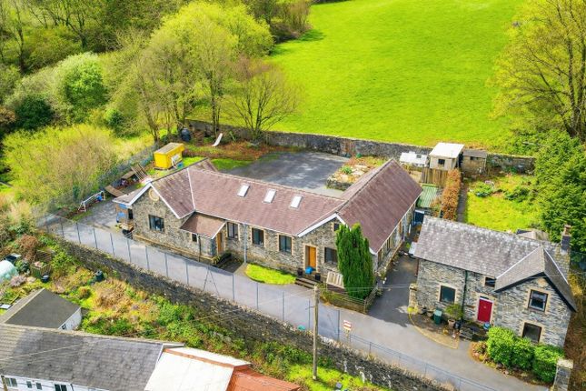 6 bed property, in Ysbyty Ystwyth, £350,000