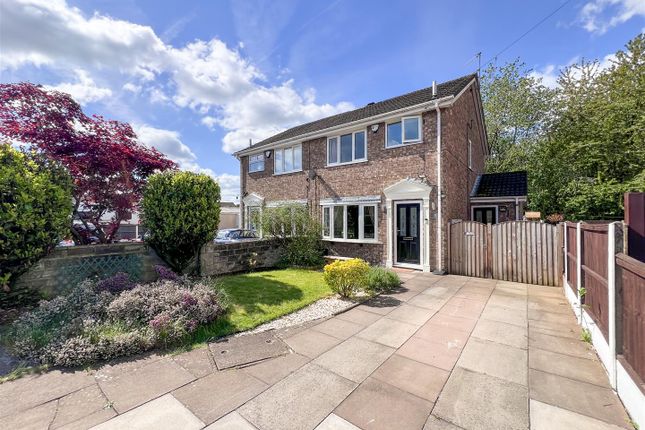 3 bed property, in Braithwell Drive, £245,000