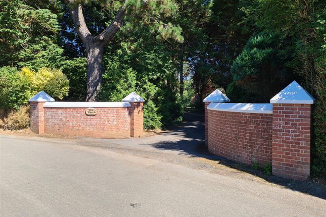 Studio, in Chapel, £550,000