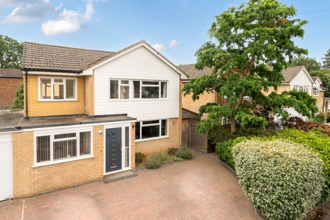 4 bed property, in Woodham, £725,000