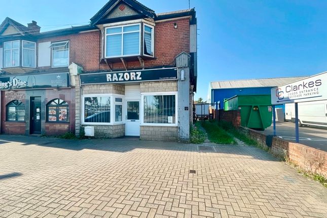 5 bed property, in Hornchurch Road, £899,000