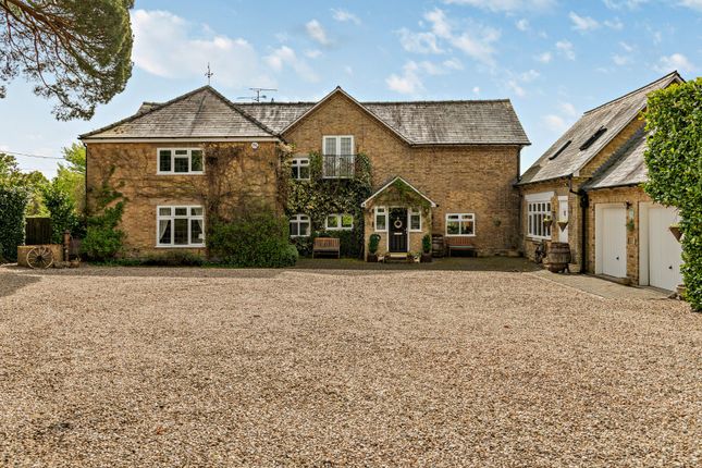 5 bed property, in Bramley Road, £1,900,000