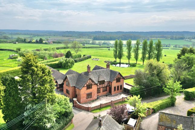 6 bed property, in Standon, £1,250,000