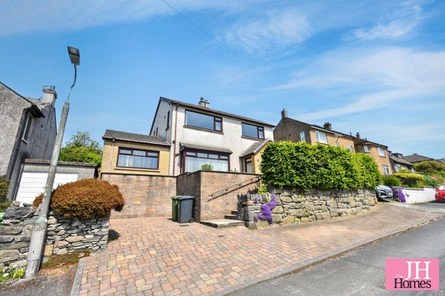 4 bed property, in Chittery Lane, £499,000