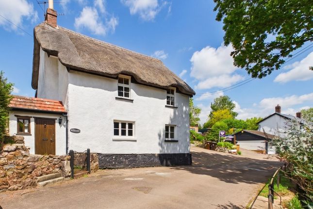 3 bed property, in Newton St. Cyres, £350,000