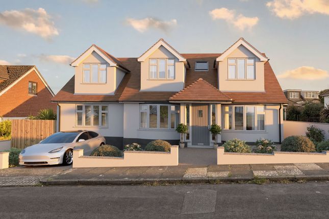 2 bed property, in Baywood Gardens, £450,000