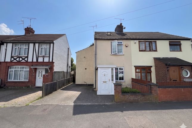 3 bed property, in Blundell Road, £315,000