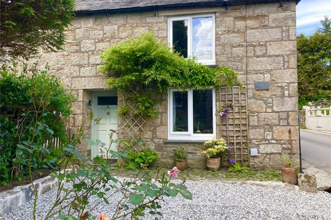 2 bed property, in Tregoodwell, £250,000