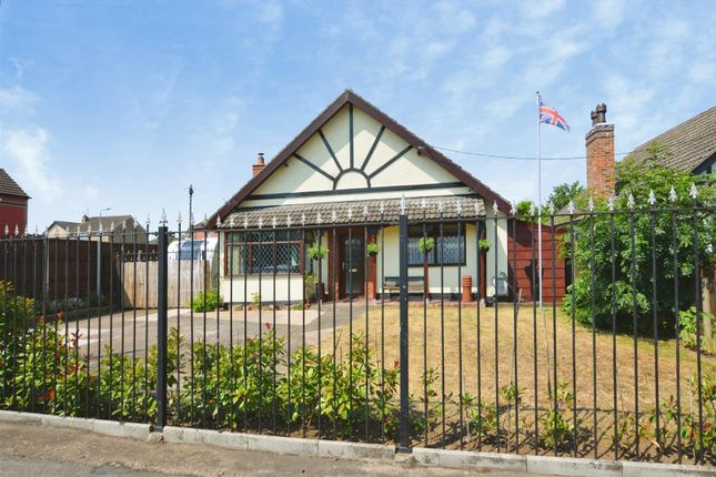 3 bed property, in Collum Lane, £240,000