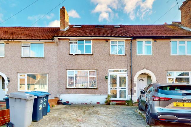5 bed property, in Warren Road, £639,000