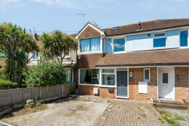 3 bed property, in North Street, £330,000