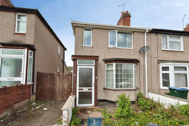 2 bed property, in Blenheim Avenue, £140,000
