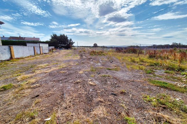 Studio, in Plot, £185,000