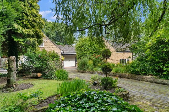 4 bed property, in Yew Tree Barn, £500,000