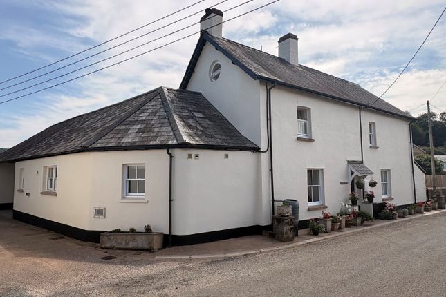6 bed property, in Fore Street, £700,000