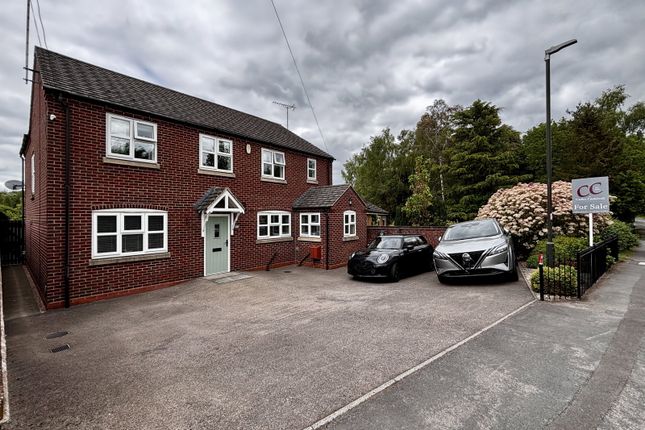 4 bed property, in Hillside Road, £399,950