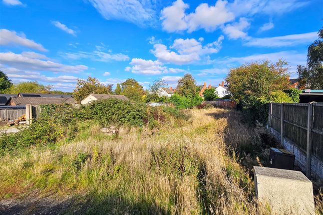 Studio, in Off The Avenue, £90,000