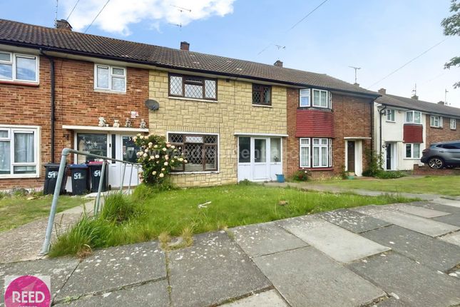 3 bed property, in Martock Avenue, £310,000