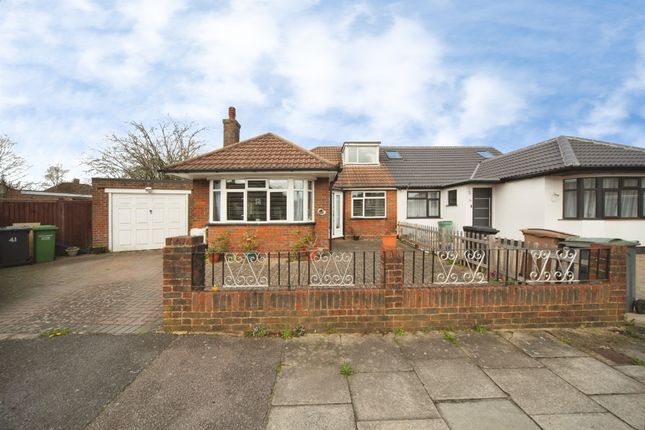 3 bed property, in Felix Avenue, £379,000