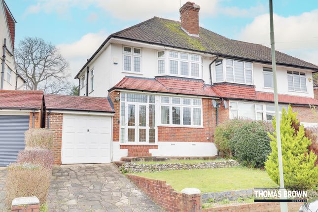 3 bed property, in Cloonmore Avenue, £600,000