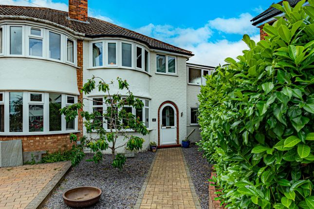 4 bed property, in Bateman Road, £360,000