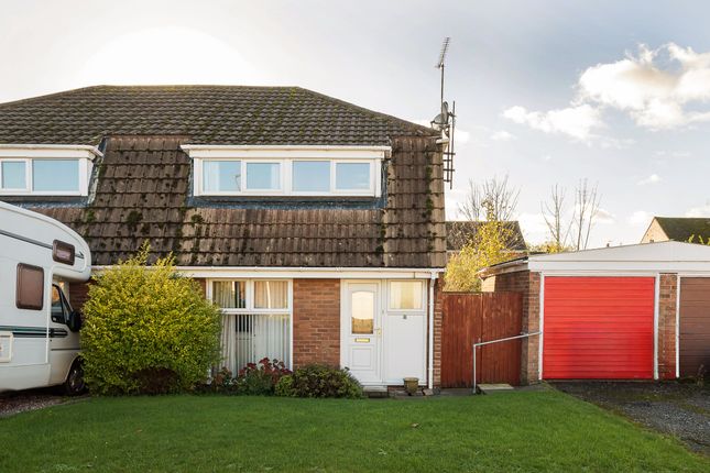 3 bed property, in Ryecroft, £170,000