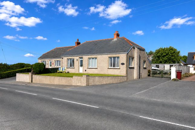 3 bed property, in Freystrop, £260,000