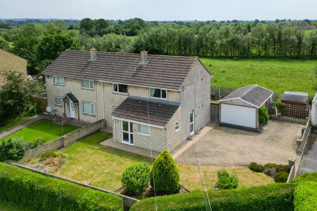 3 bed property, in Woodmand, £375,000