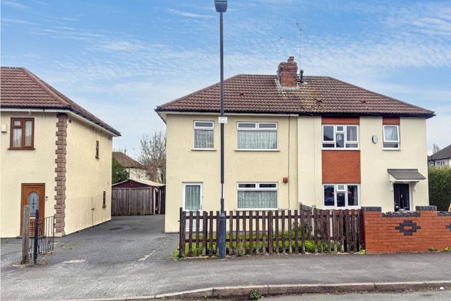 3 bed property, in 6 Cockayne Street South, £29,000