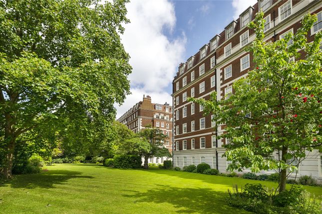 3 bed property, in Campden Hill Gate, £3,450,000
